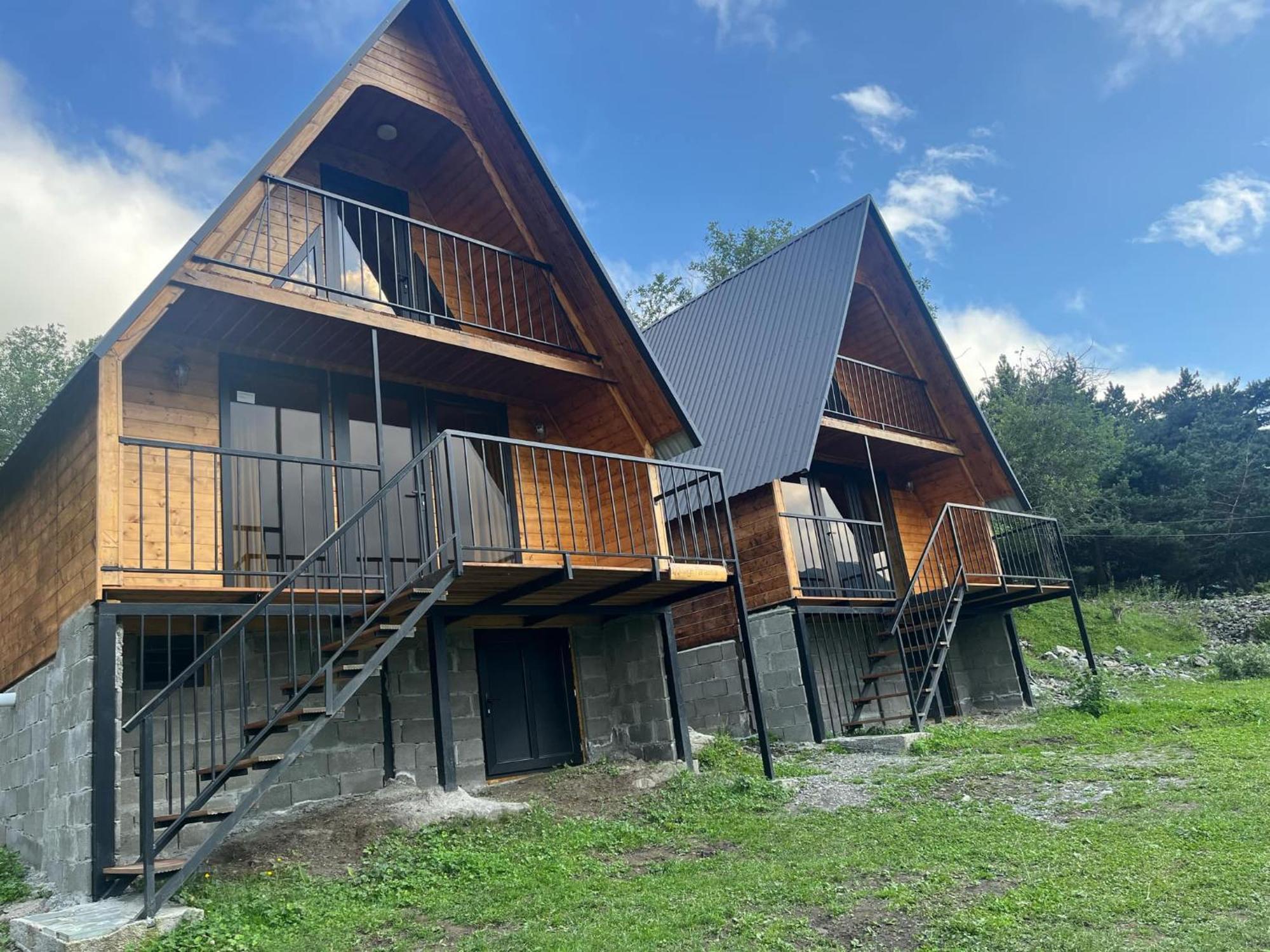 Cottage Paradise คัซเบกี ภายนอก รูปภาพ